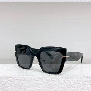 Tom Ford Oversized Square Sunglasses - Black